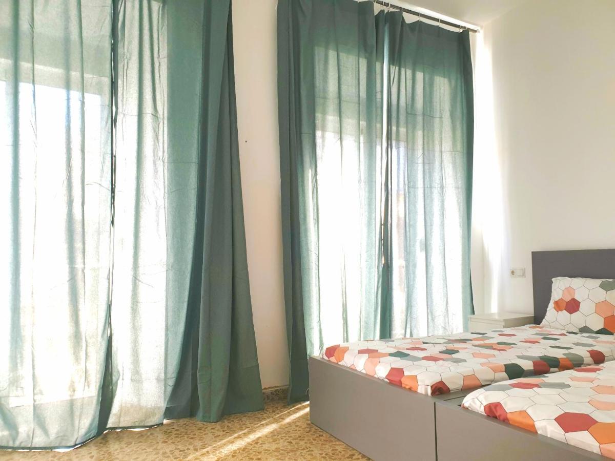 Sunny Malaga Centre Flats, 2 Options, With Balcony Or Terrace Apartman Kültér fotó