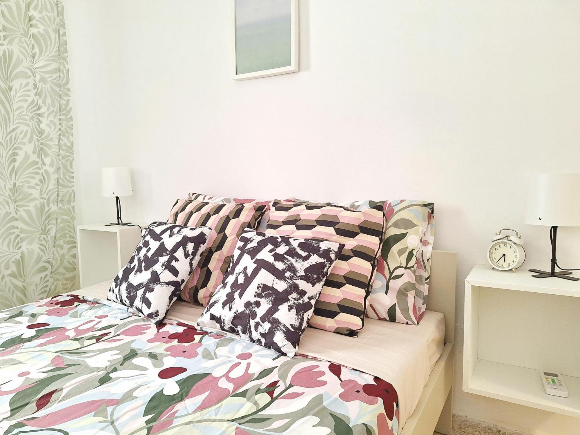 Sunny Malaga Centre Flats, 2 Options, With Balcony Or Terrace Apartman Kültér fotó