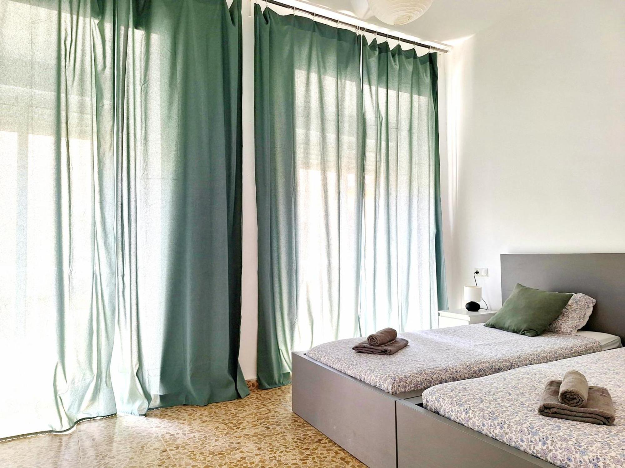 Sunny Malaga Centre Flats, 2 Options, With Balcony Or Terrace Apartman Kültér fotó